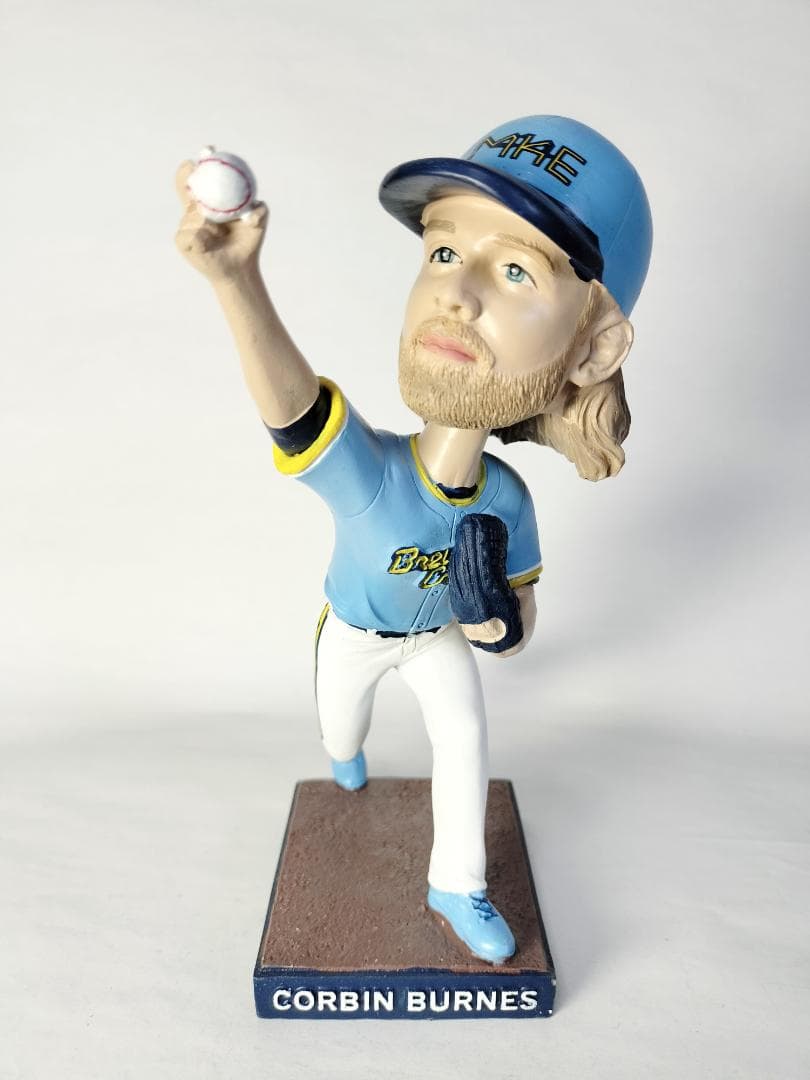 【Uさま専用】コービン・バーンズ／”シティコネクト” ボブルヘッド人形