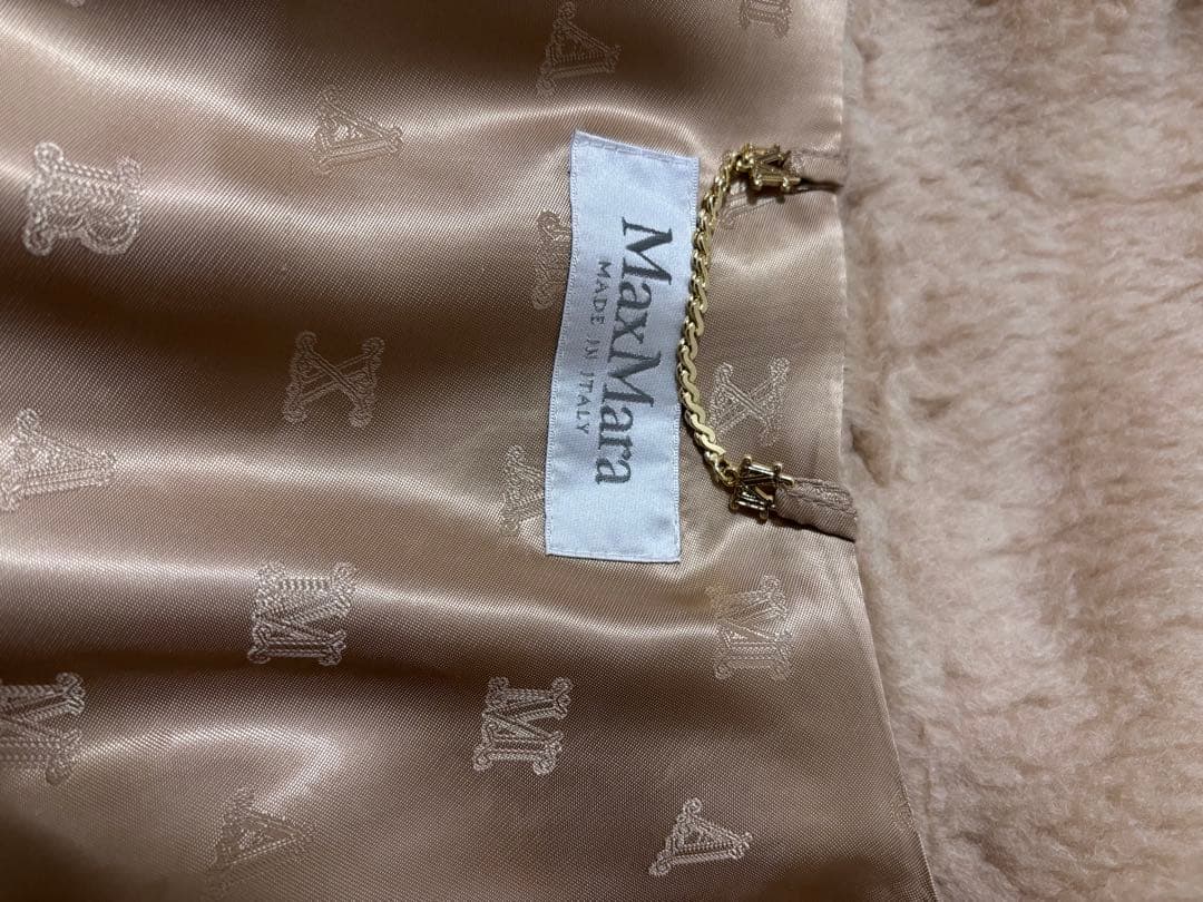 MaxMara マックスマーラ ADESSO テディベア　ケープ ハンガー付