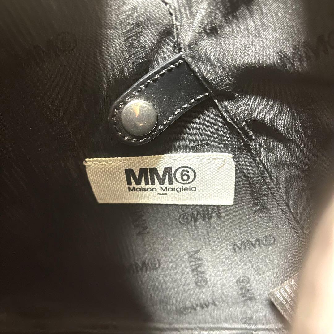 MM6 マルジェラ　ジャパニーズバッグ　エナメル　黒　ミニ