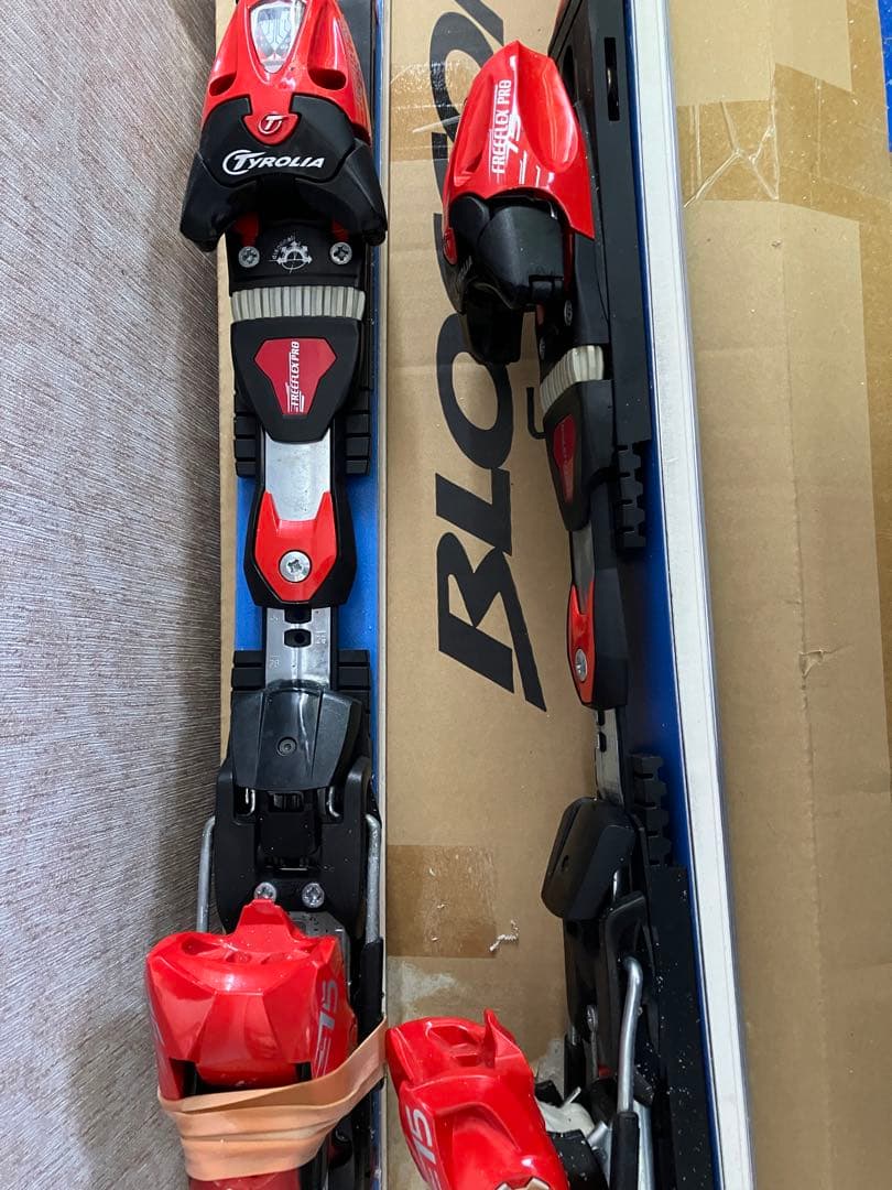 さらに‼️値下げしました‼️希少!ブロッサムスキー カタログ外GSテストスキー！