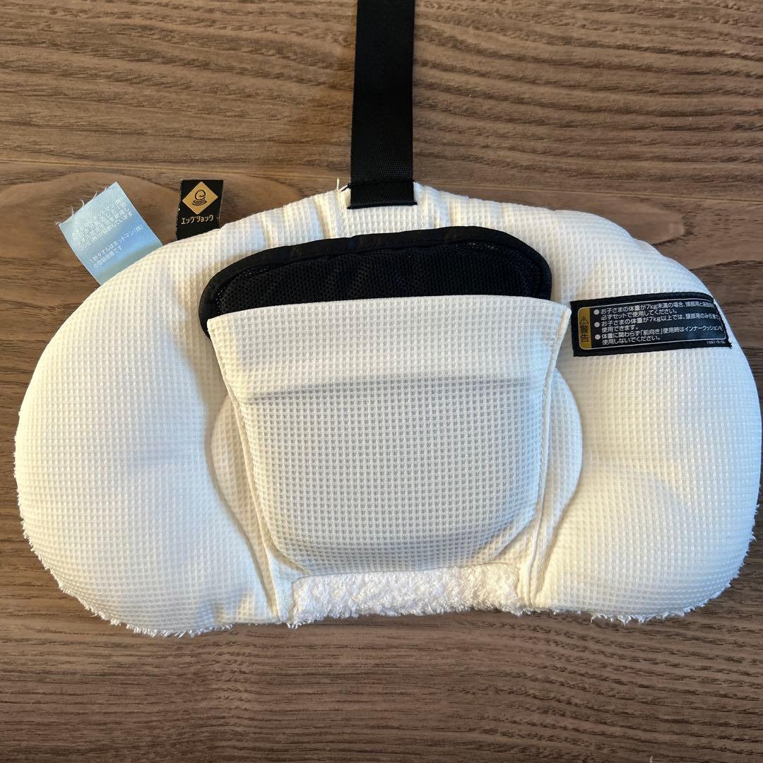 combi コンビ　クルムーヴスマート　新生児クッション　JJ-650 Ltd