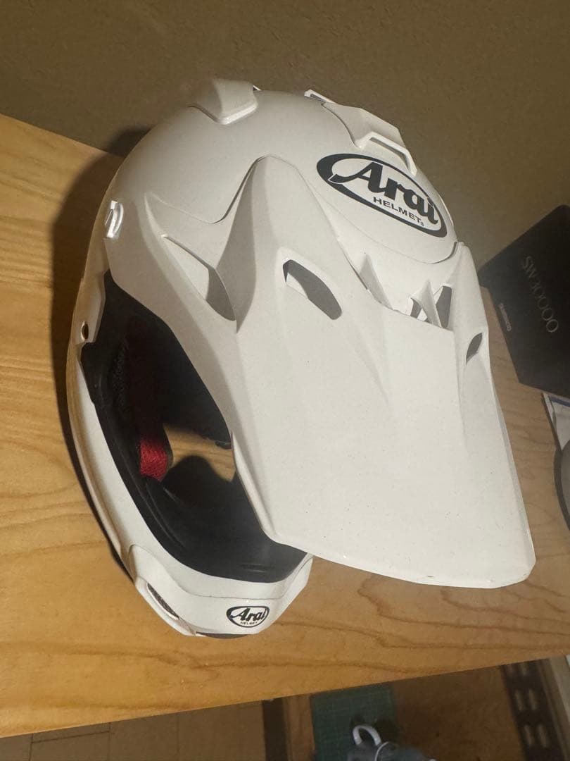 Arai V-CROSS 4 Vクロス4 サイズL 中古