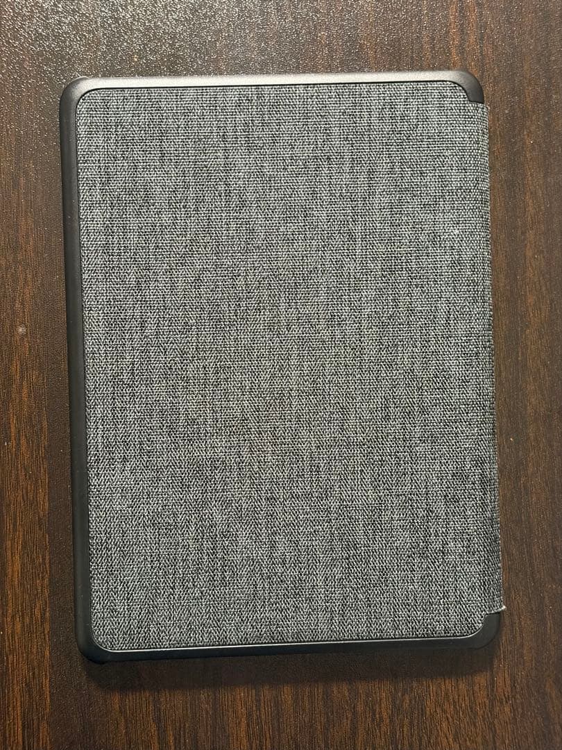 Kindle Paperwhite 第12世代 16GB 純正カバー付