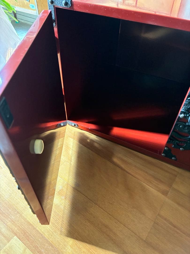 【値下げ中】伝統的な日本の木製箪笥