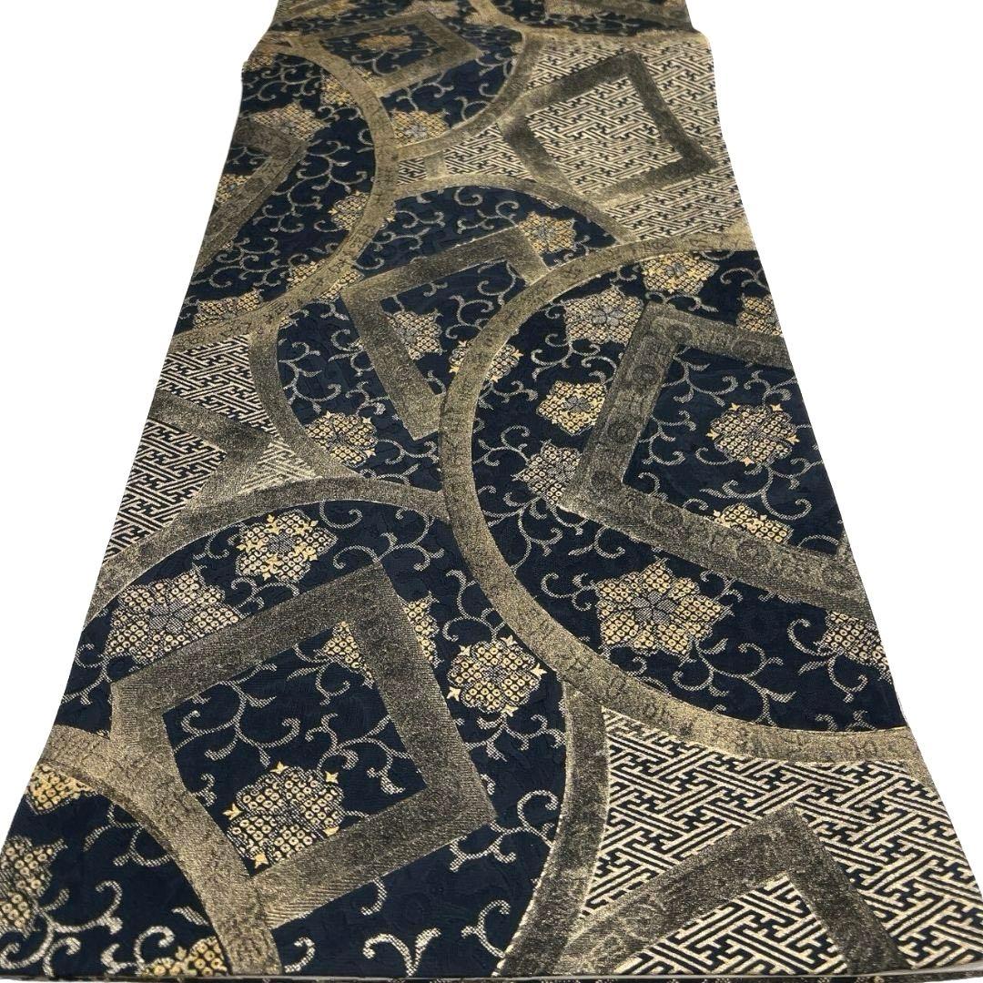 袋帯　一期一会　紗綾形　菱模様　唐花模様　着物　083a p