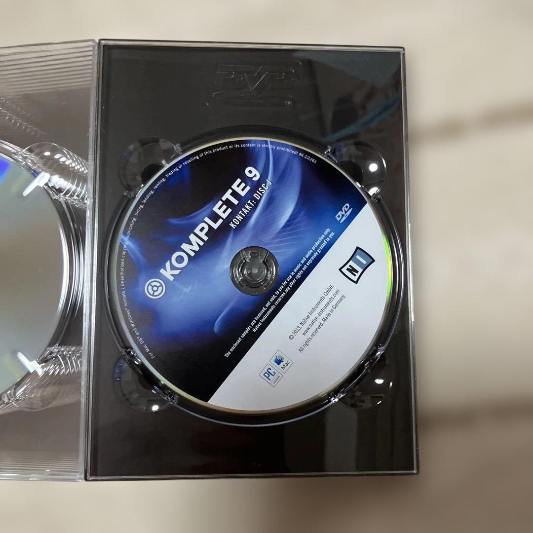 KOMPLETE 9 音楽制作ソフトウェア