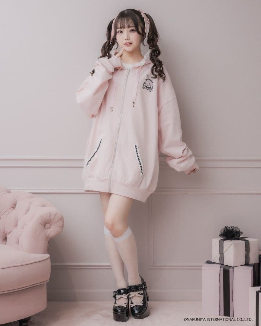 pium×Mezzo Piano ベリエちゃんコットンフリルパーカー　ピンク