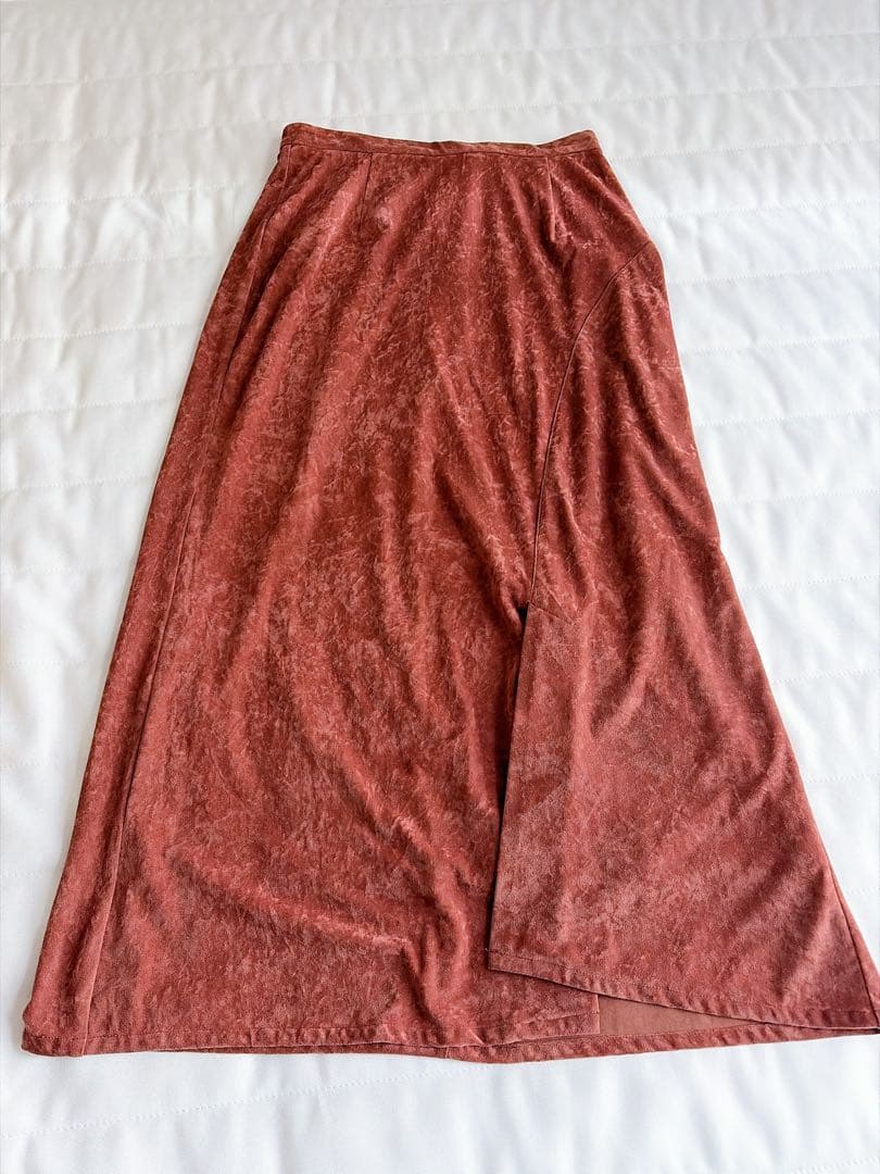 【美品】 STRATA エストラータ トリアセベロアナロースカート＆トップス
