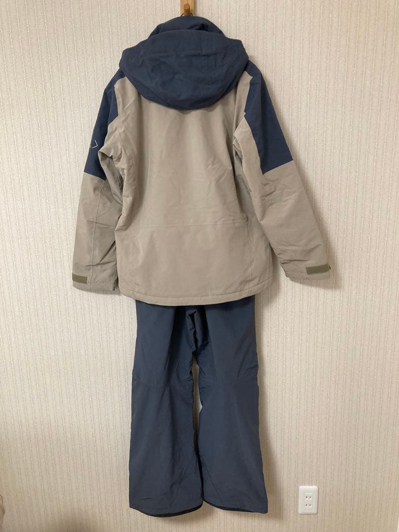 Salomon スキーウェア ネイビー(グレー)/ベージュ 上下S