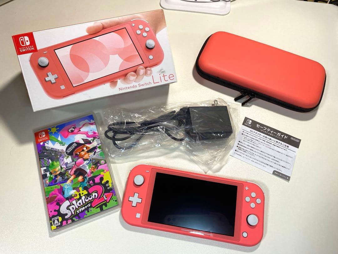 Nintendo Switch Lite コーラル　本体　ケース&ソフト付き