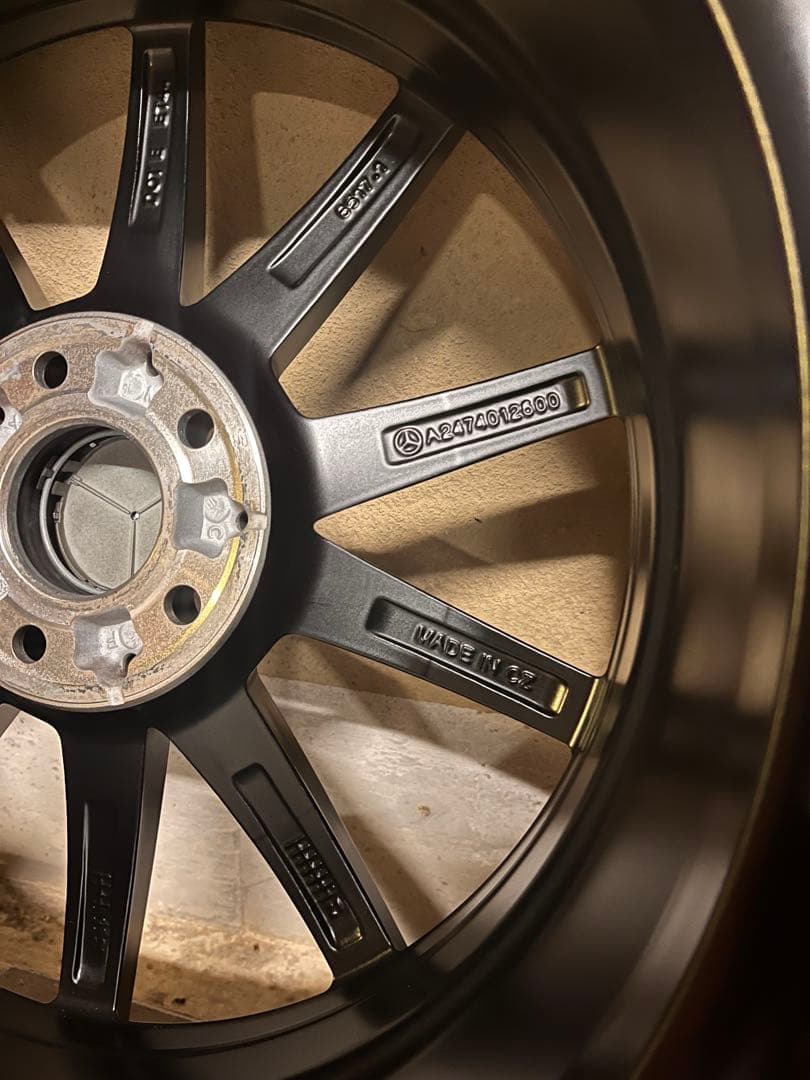 Mercedes-Benz 18インチ スタッドレス　ブラックホイールセット