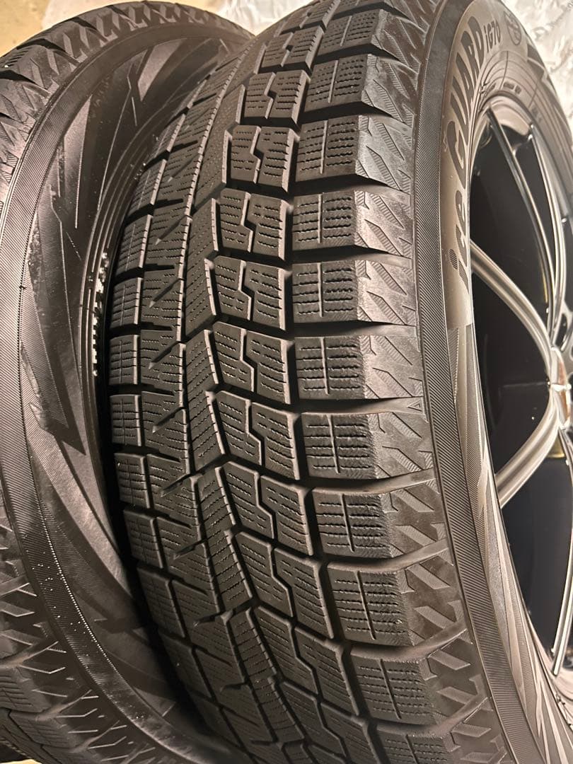 Mercedes-Benz 18インチ スタッドレス　ブラックホイールセット