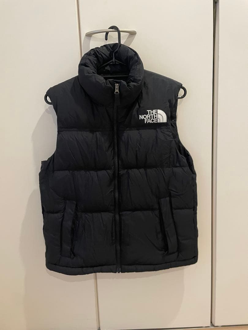 THE NORTH FACE ヌプシ　ブラック ダウンベスト M