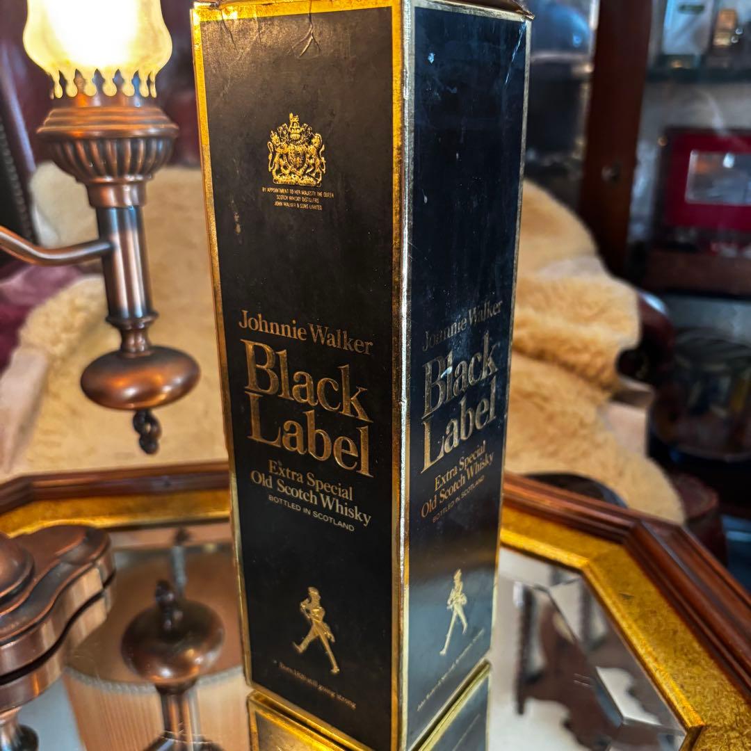 未開封古酒 ジョニーウォーカー ブラックラベル 12年 黒/白紋章 2本セット