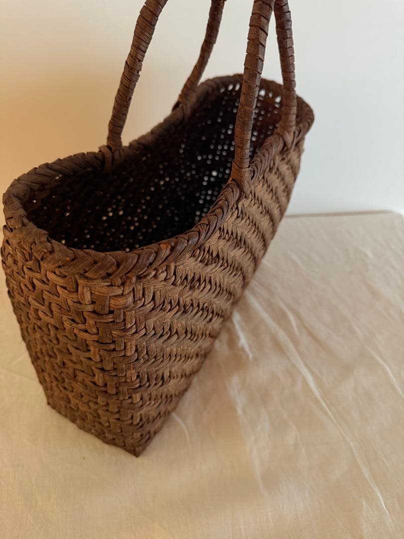 純国産　奥会津　山葡萄手提げ籠