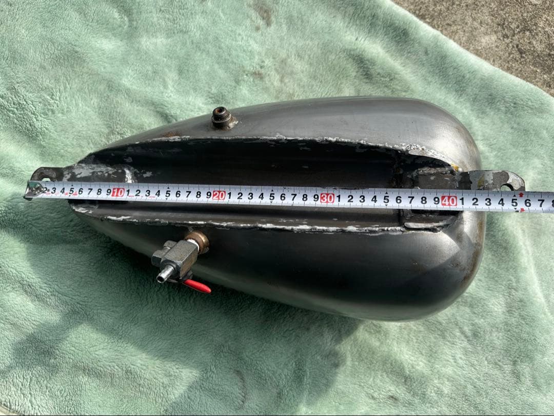 ハーレー　マスタングタンク