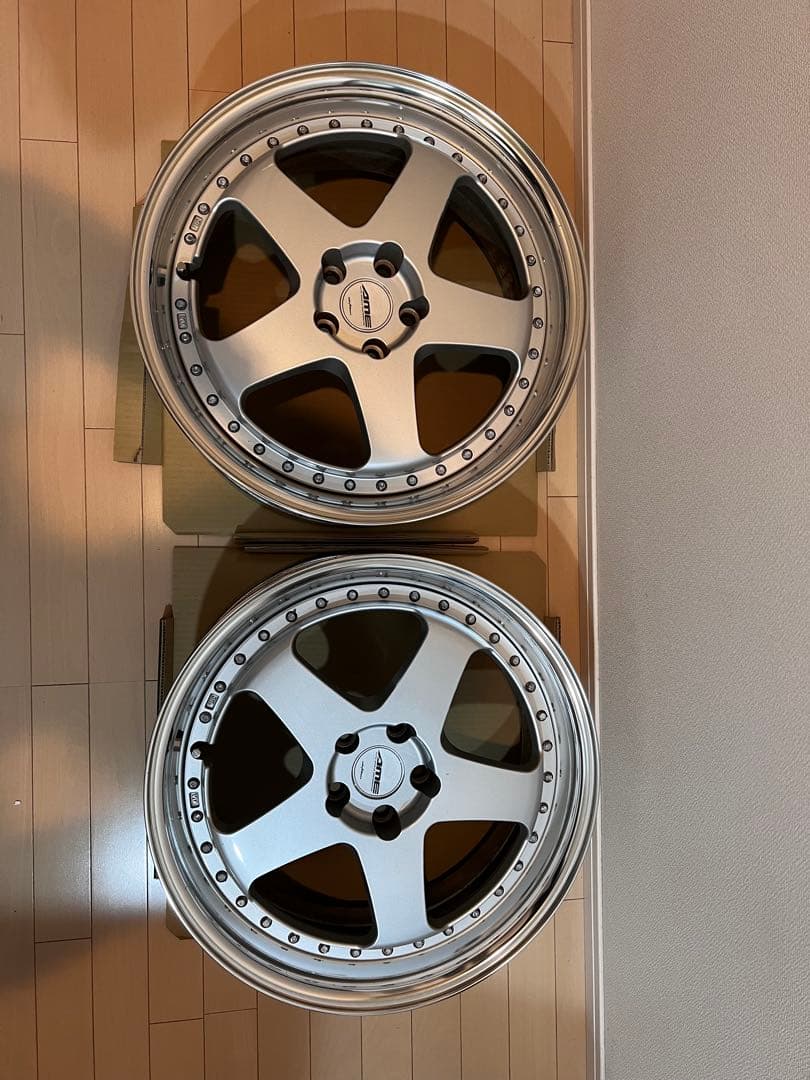 AME シャレンVFX 20インチ4本