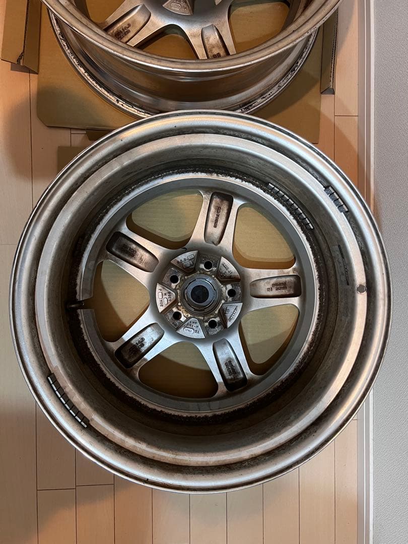 AME シャレンVFX 20インチ4本