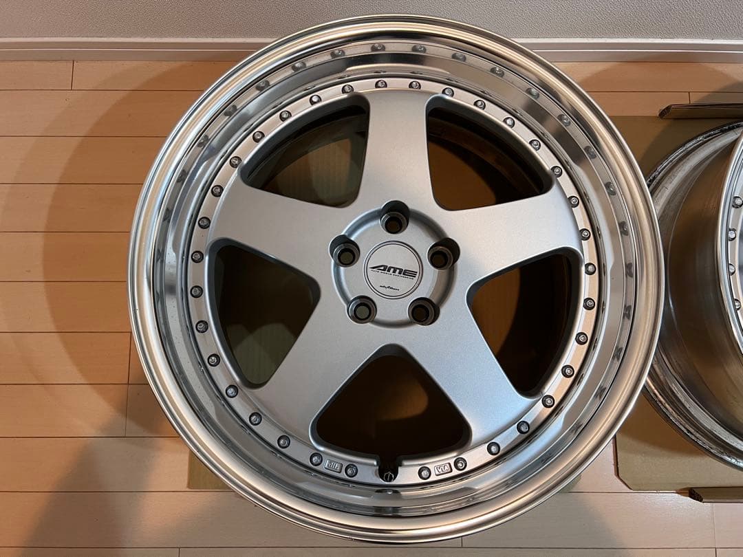 AME シャレンVFX 20インチ4本