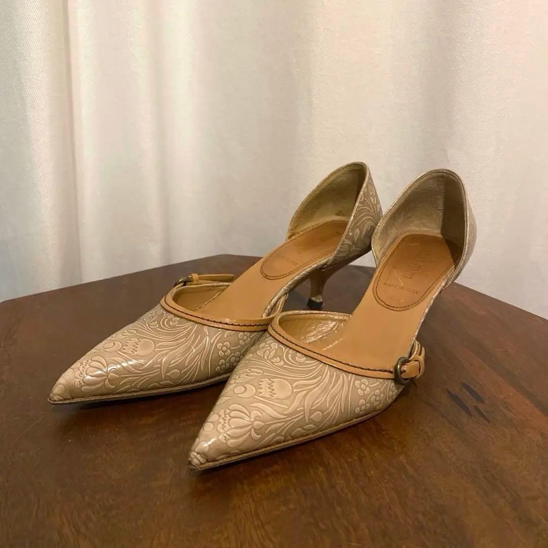 ヴィンテージミュウミュウmiumiu パンプス