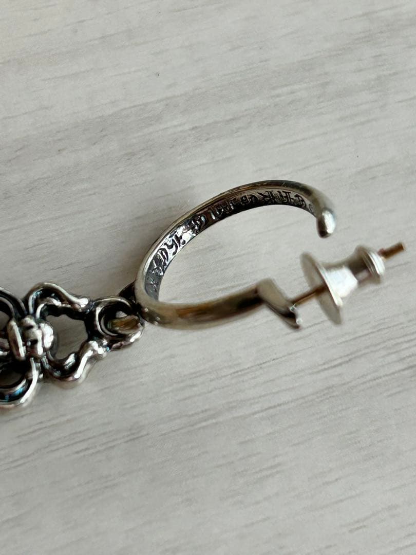 クロムハーツ ダガーフープピアス(片耳)