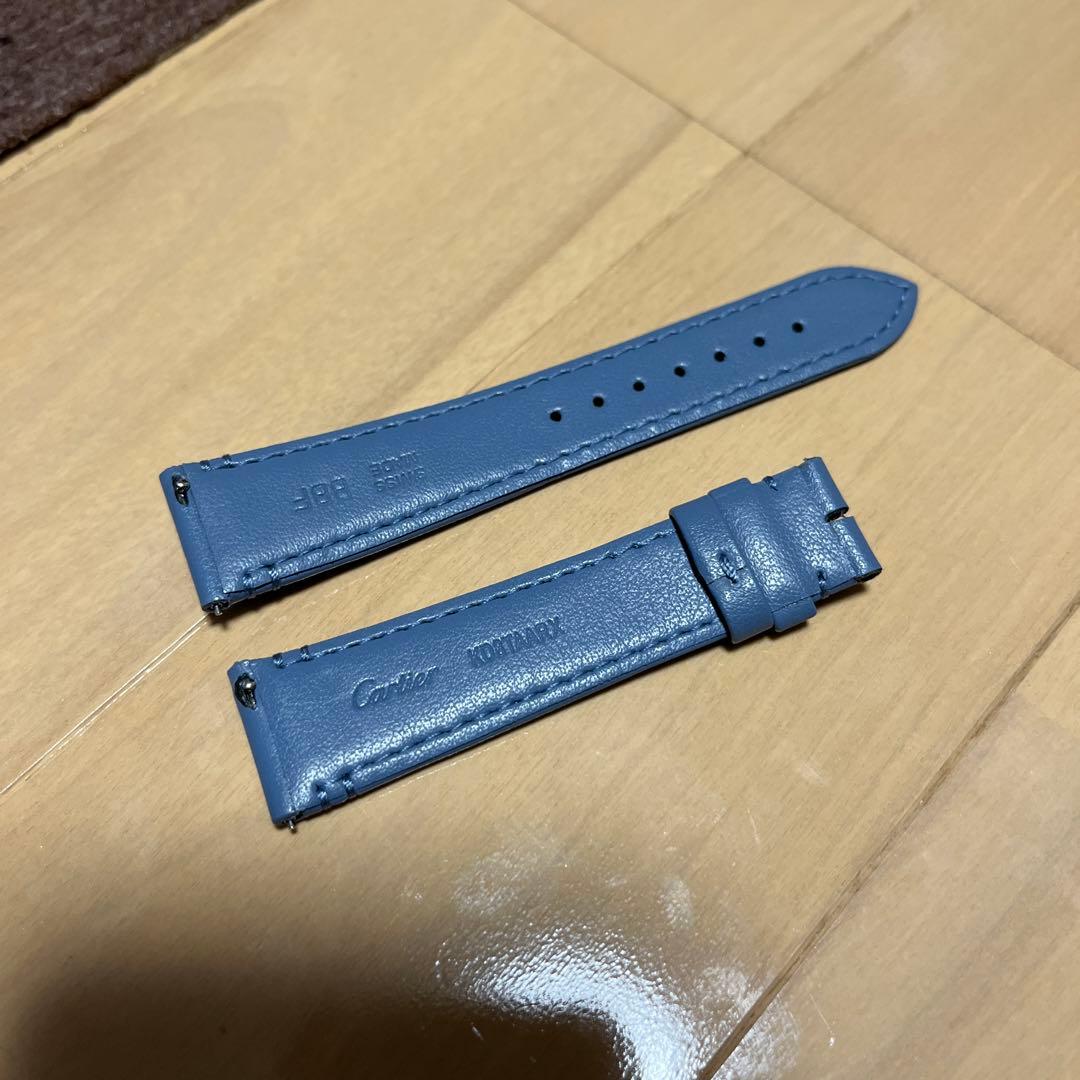 【 新品 未使用 】Cartier タンクマストLM 青 レザーベルト