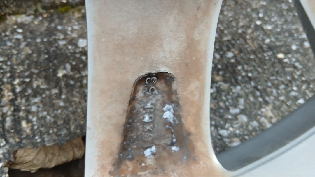 ホンダ インサイト純正 16インチ ホイール