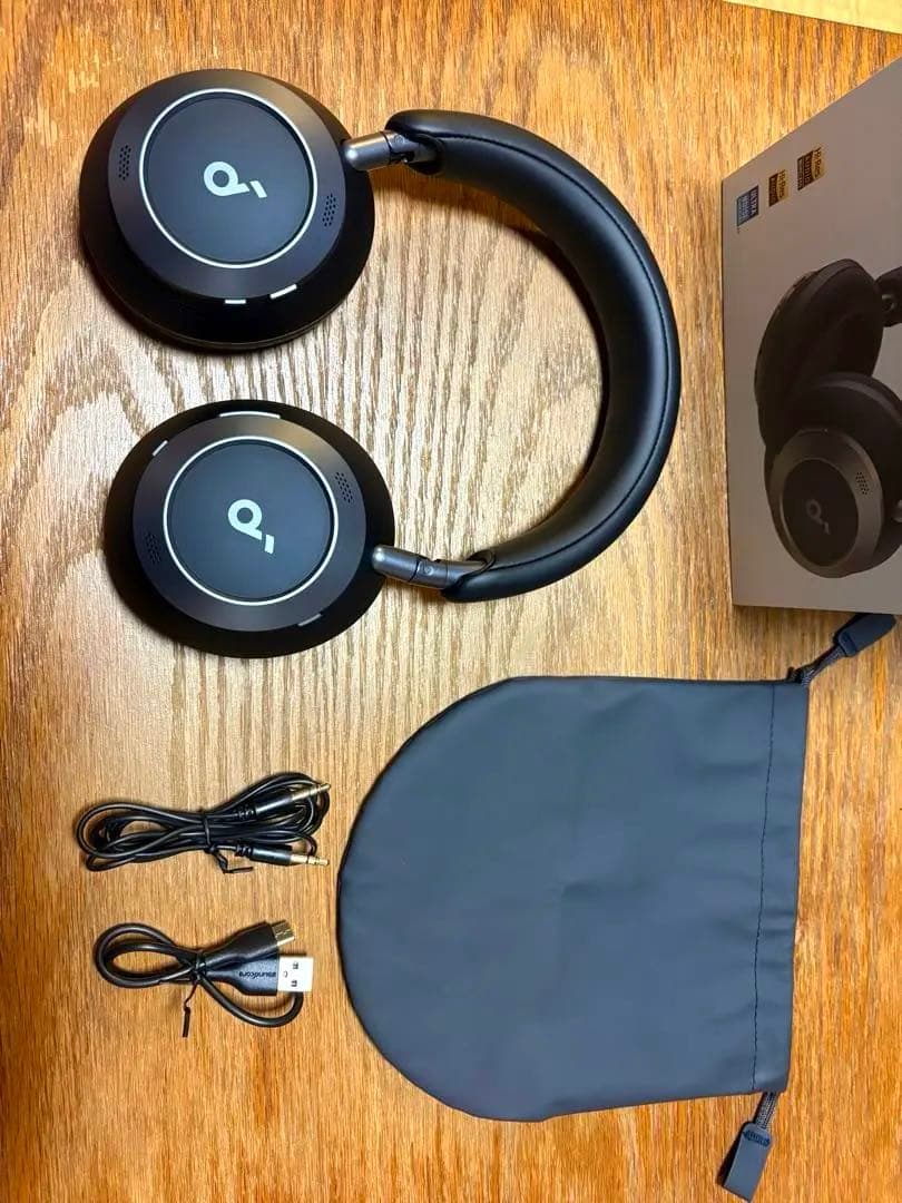 美品 Soundcore Space One Pro ワイヤレスヘッドホン