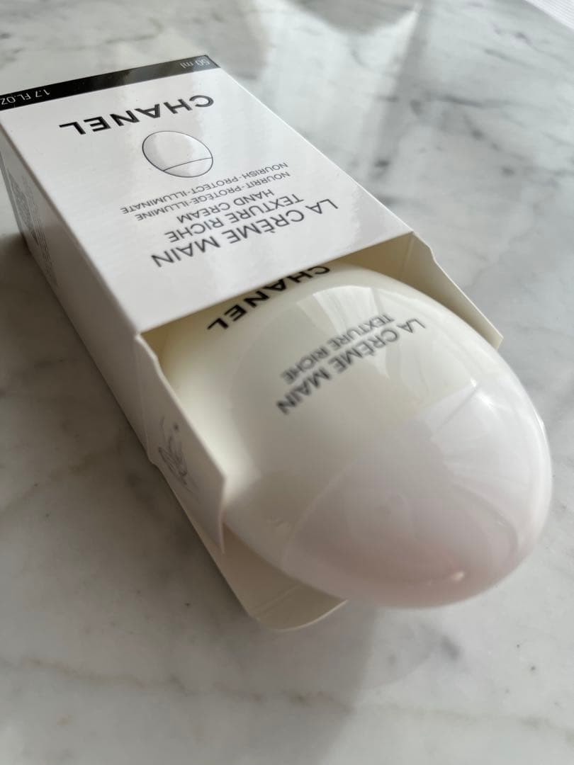 CHANEL ハンドクリーム&ネイルカラーセット