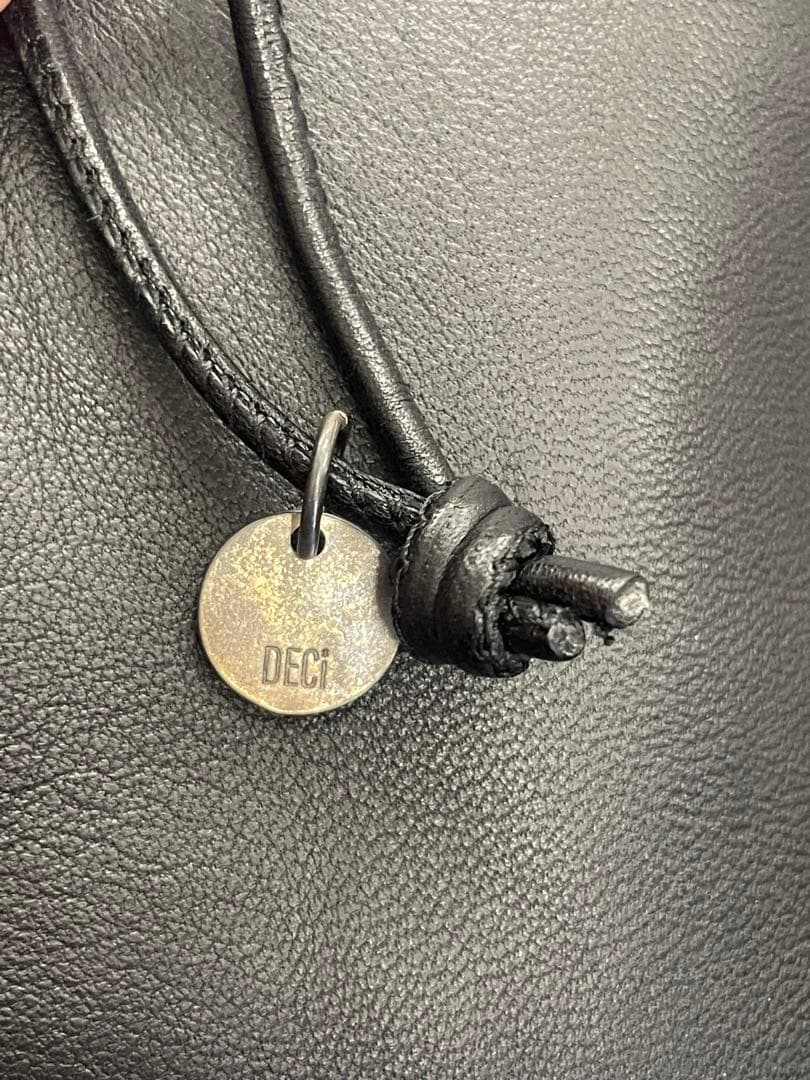 DECI 巾着　レザーリバーシブル　ovy