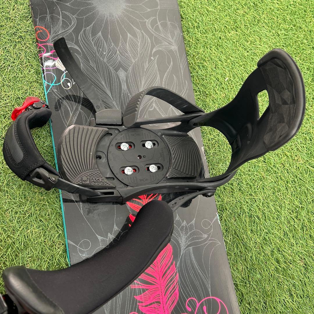 C124.5 K2 149cm レディース　スノーボードセット