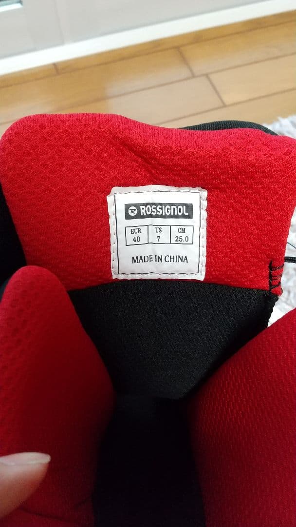 【1回使用】スノーボードブーツ 25センチ ROSSIGNOL 男女可 ブラック