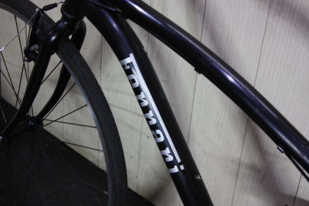 FERRARIフェラーリ 700C アルミ シマノ7速430mm クロスバイク