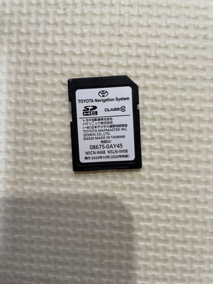 トヨタ純正ナビ(NSCN-W68) 2020秋版SDカード付き
