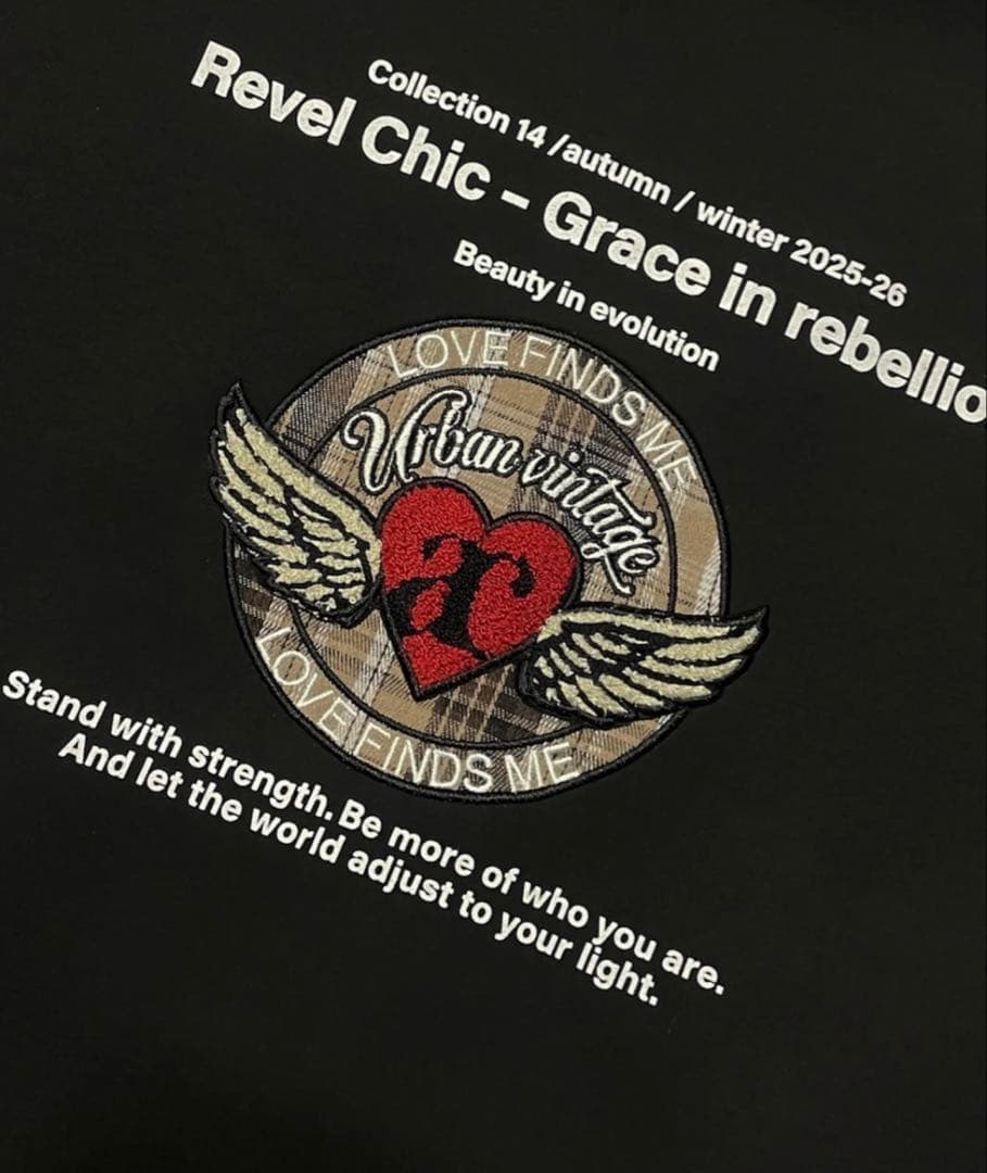 エンジェルハートロゴジップフーディ