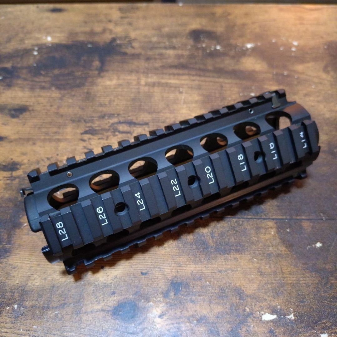 【実物】M4レイルハンドガード