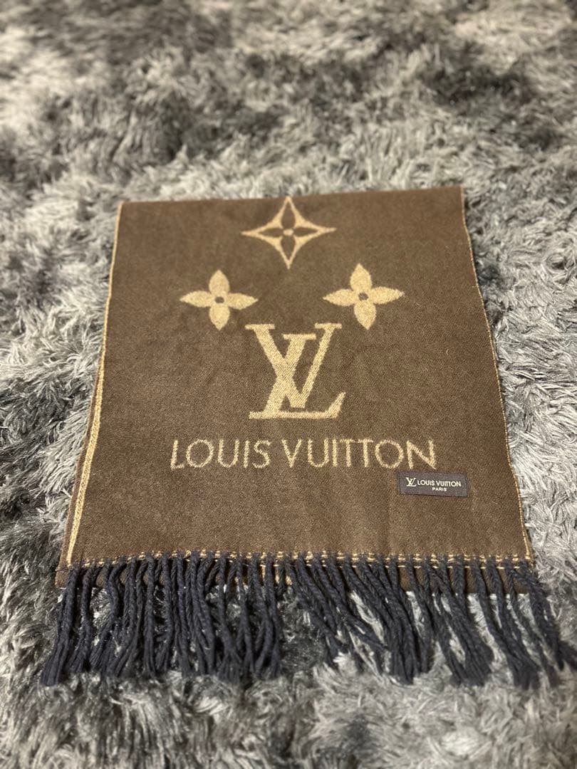 ようこ⭐︎ルイヴィトン　エシャルプ　レイキャビック　マフラー　スカーフ