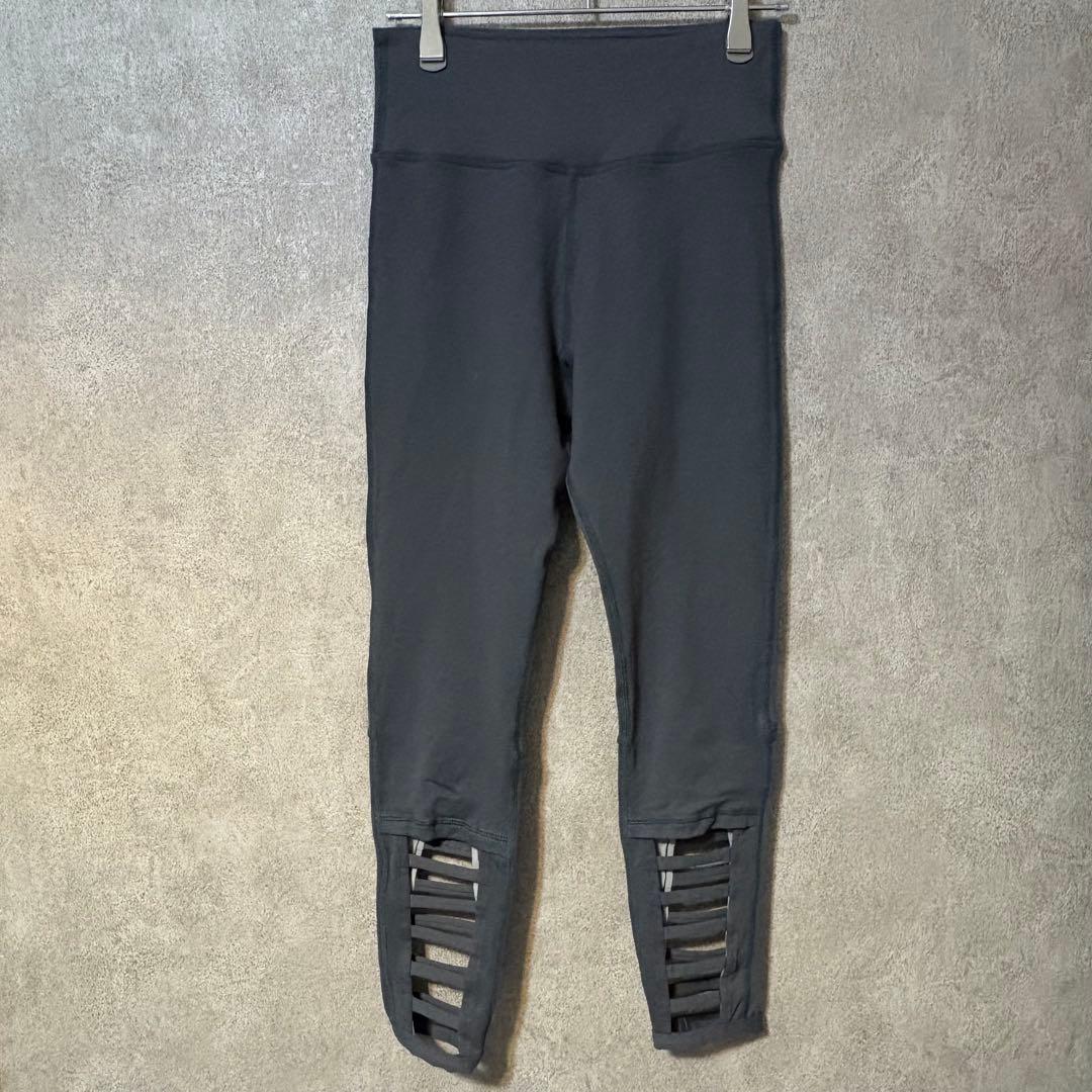 M相当【美品】AUMNIEアムニー レギンス グレー 8部丈 カッティング