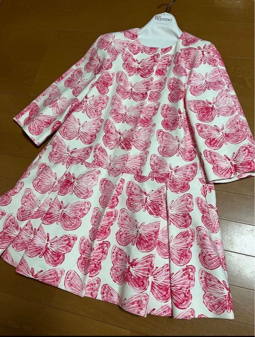 RED VALENTINOレッドヴァレンティノ蝶柄コート