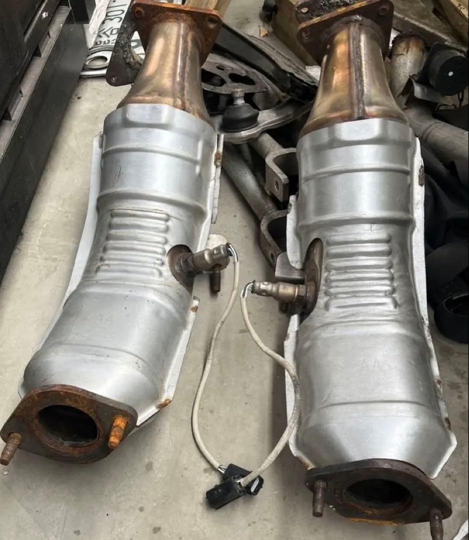 Y51フーガ　純正触媒