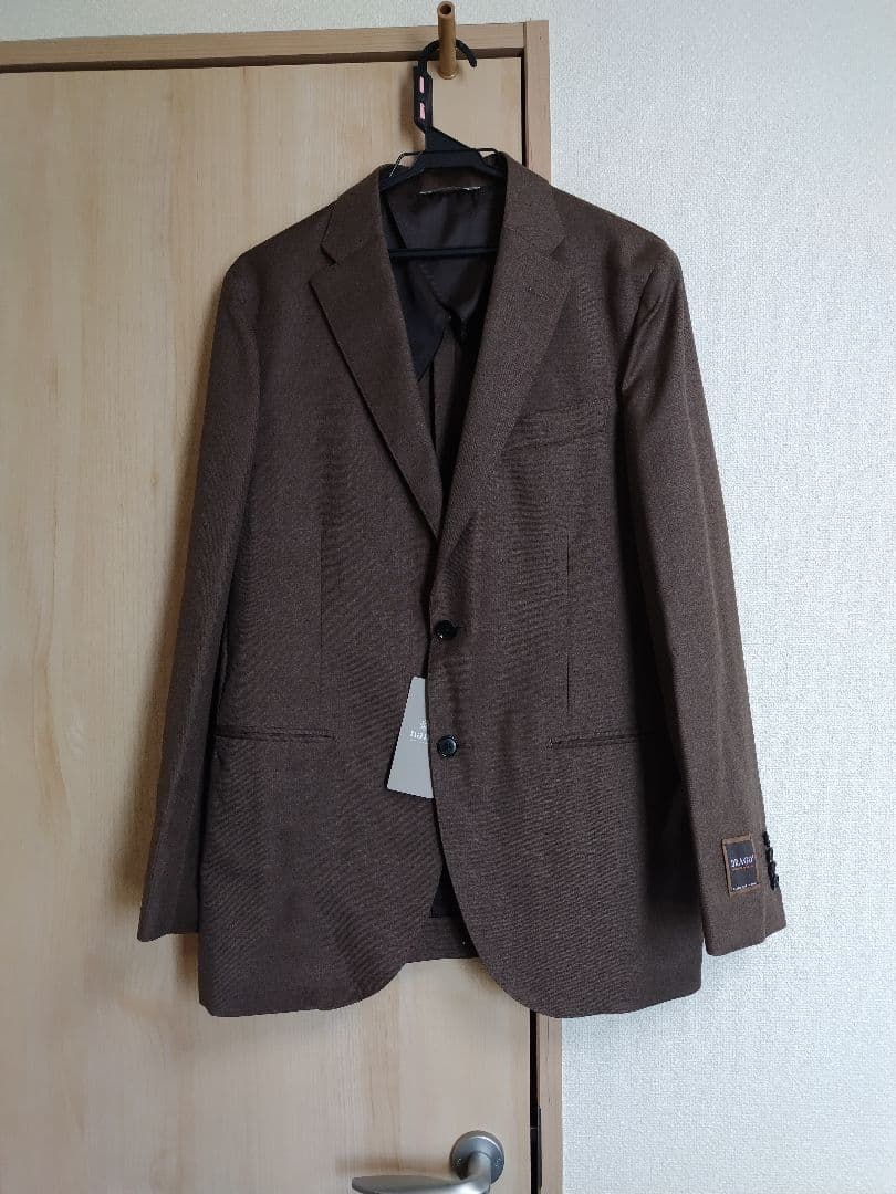 新品未使用　ナノユニバース　動けるスーツ　セットアップ　メンズ