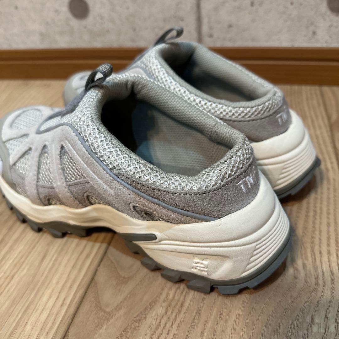 ザ・ノース・フェイス ヘッジホッグ RVST 23cm スリッポン