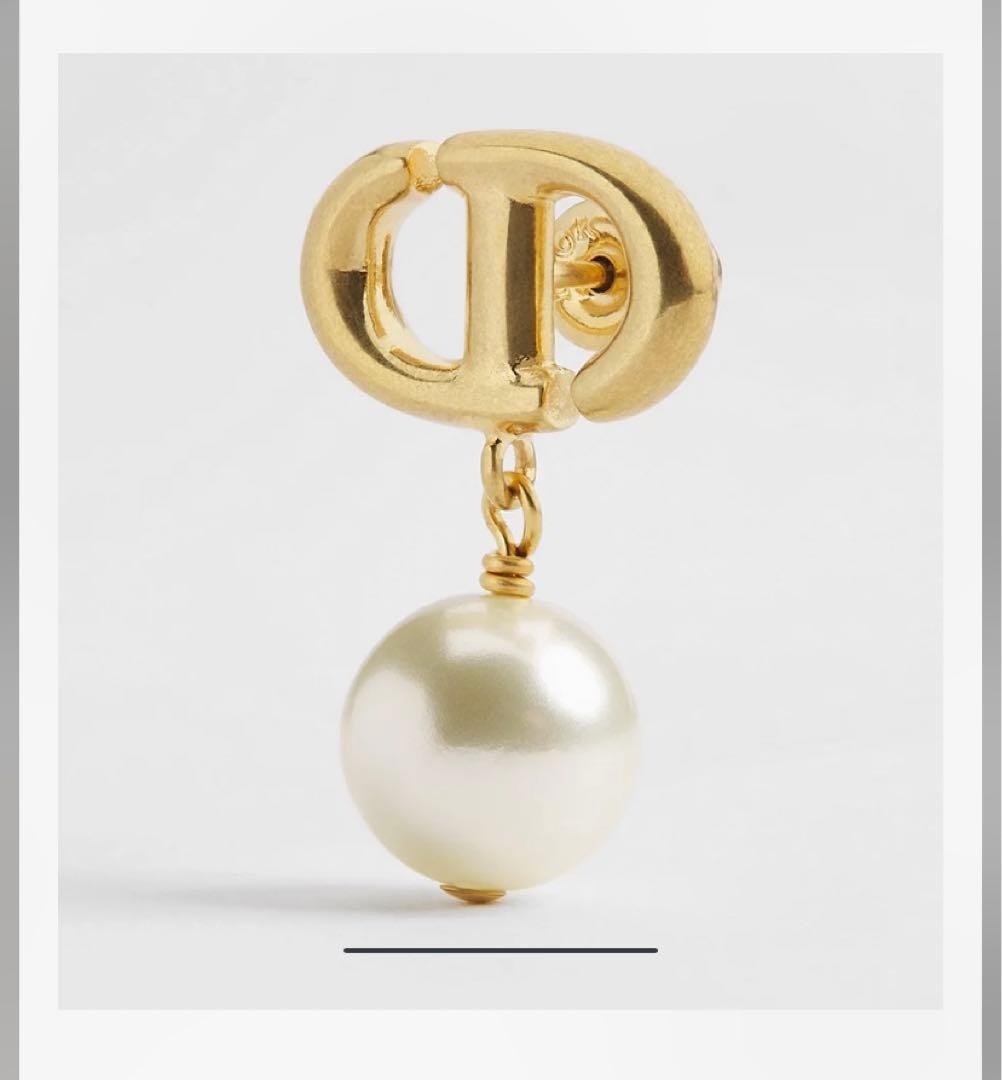 【未使用に近い】CD Navy ピアス