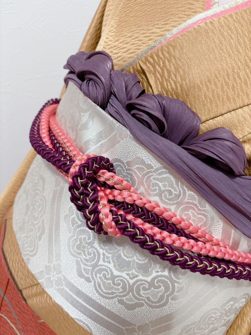 正絹振袖フルセット　豪華金彩　縁起柄金色 オレンジ 蝶模様　成人式