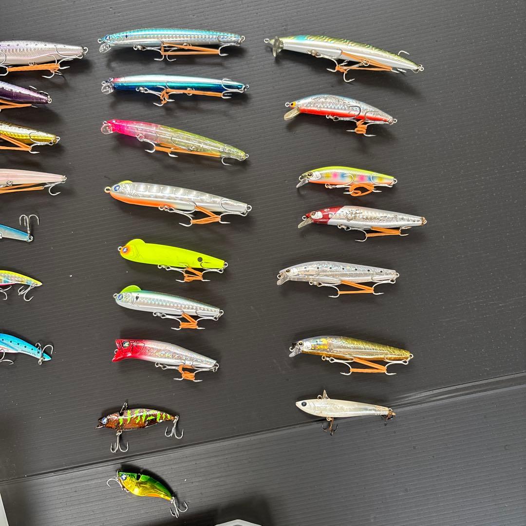 シーバスルアーセット　38個　ルアーケース付き