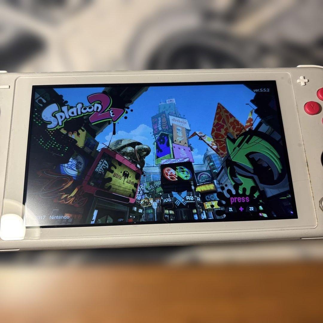 任天堂Switch lite　ザシアン・ザマゼンタモデル　プロコン、スプラ2付き