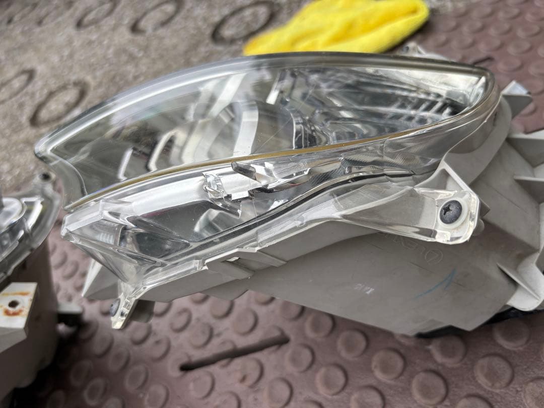 LEXUS LS460前期型　ディスチャージフォグランプ