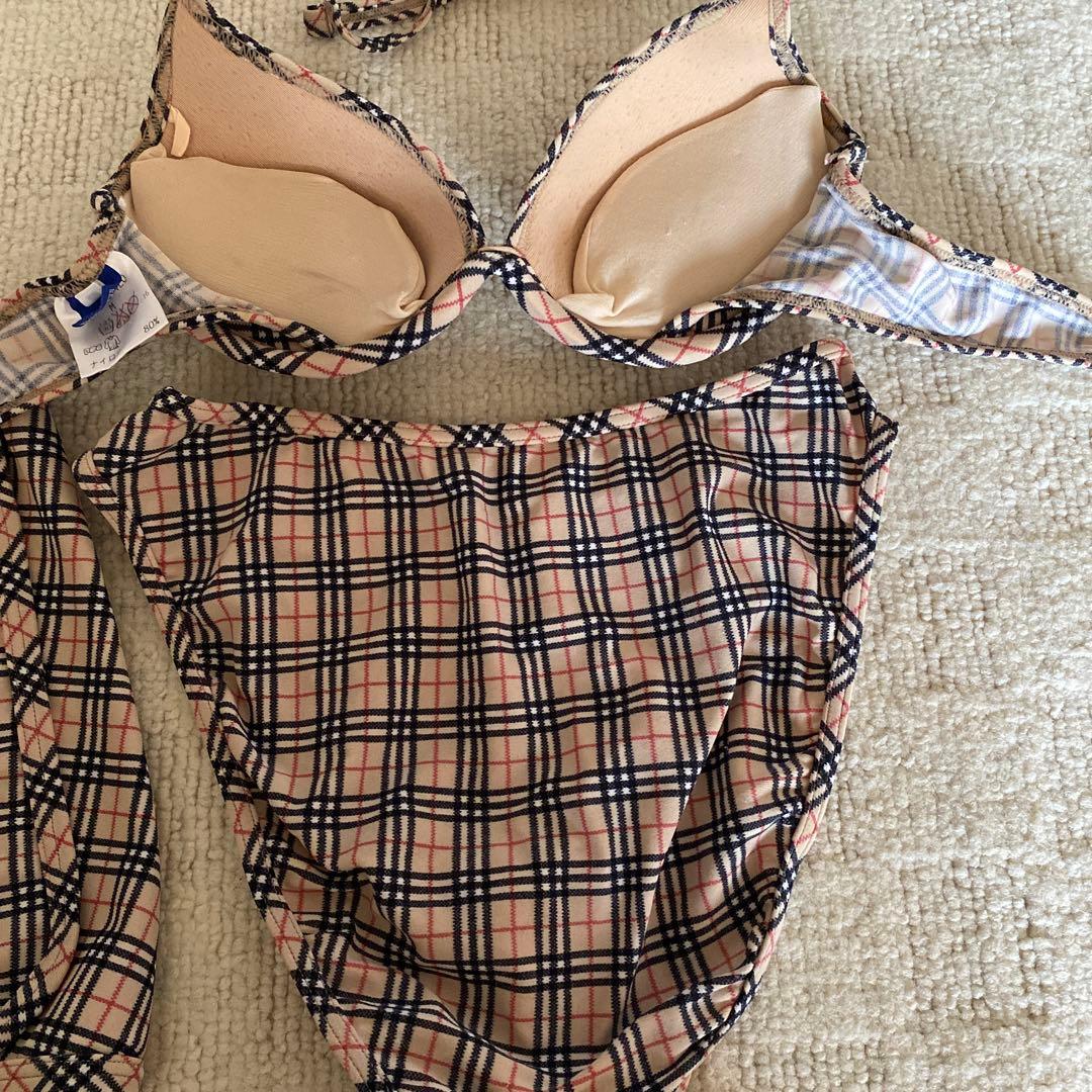 水着　バーバリーブルーレーベル