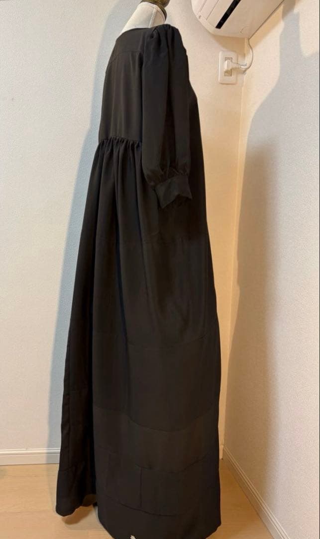 《150cm／LL〜3L》黒留袖リメイクワンピース ― 青藤と紫花の静謐