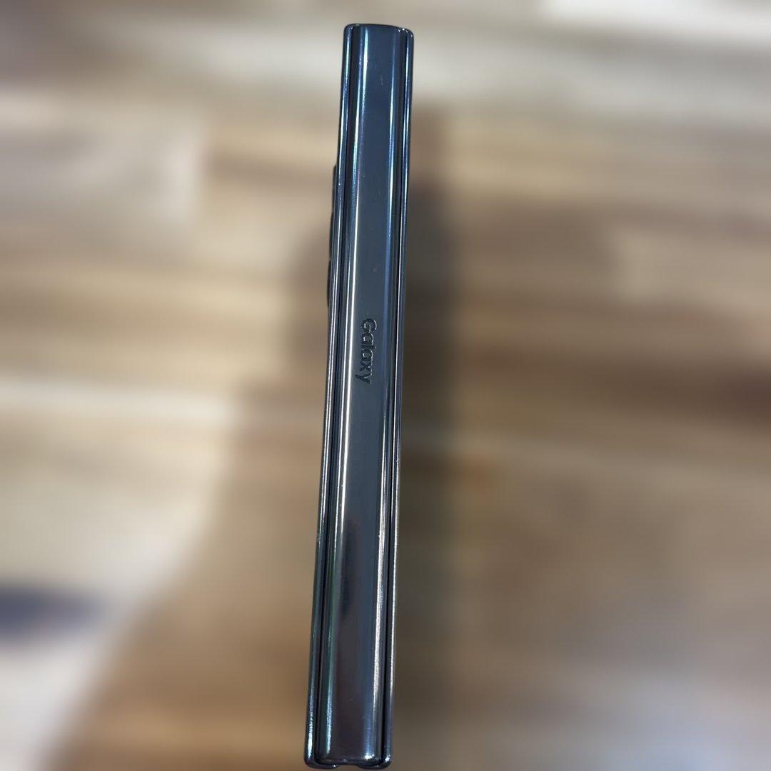 S*a様 K1449 Galaxy Z Fold4 ジャンク品 充電不可